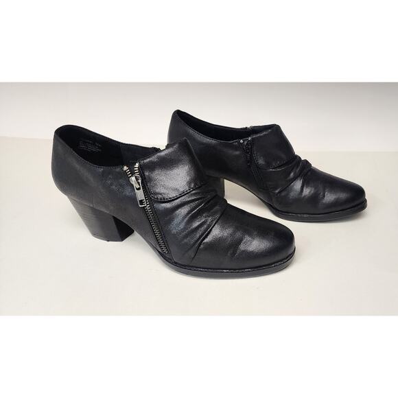 Baretraps Women's Rosamund Black Ankle Booties Side Zippers 10M - Picture 2 of 6